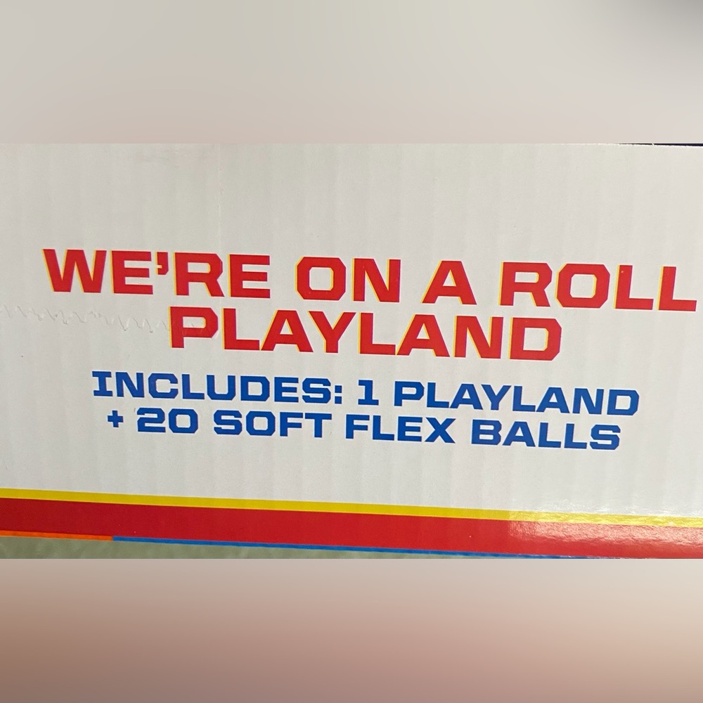 Toys- Nickelodeon PAW Patrol Playland - Blue and Red - Picture 5 of 13